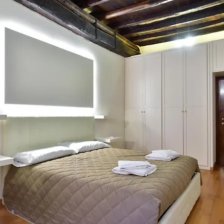 Elite 2 Apartment