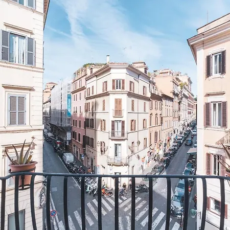 Affittacamere Golden Piazza Di Spagna 3*