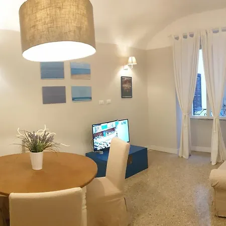 Casa Tua A Santa Maria Maggiore Apartamento *
