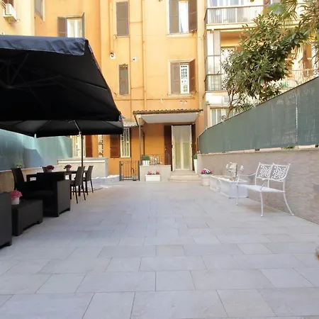 Colosseo Guest house