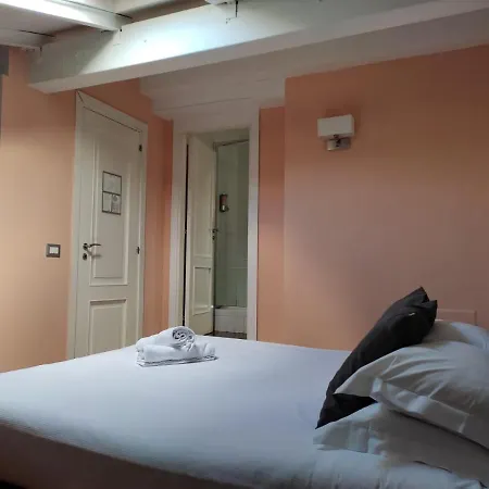 招待所 阿科德拉佩斯旅馆 罗马