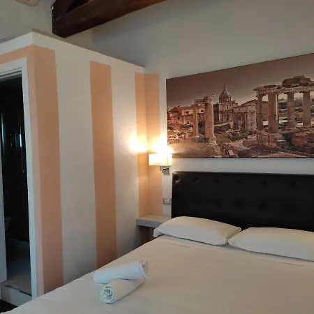 Relais Palazzo Taverna Roma