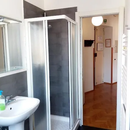 Apartment Large Vatican With 3 Bedroom For 6 Persons Rome