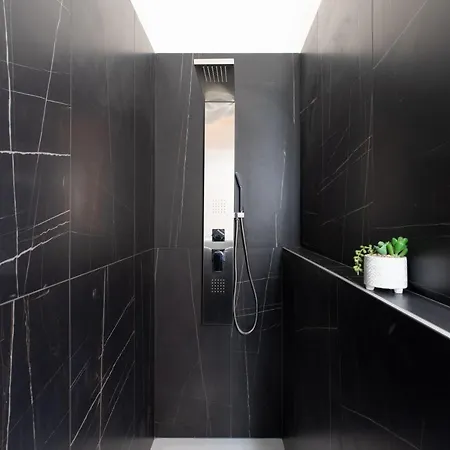 Iflat Corso Deluxe Apartment