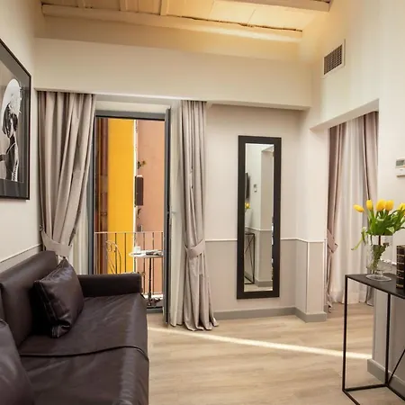 Condotti Palace Roma