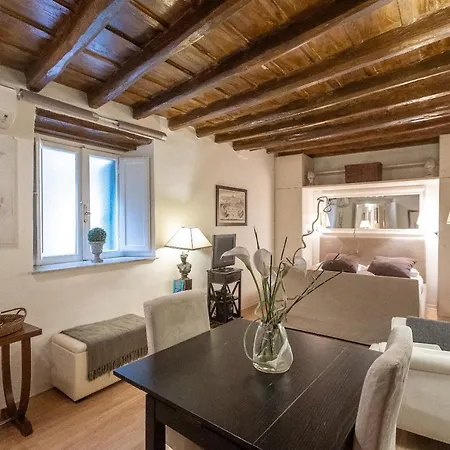 Apartment Romantica Studio-rental In Rome
