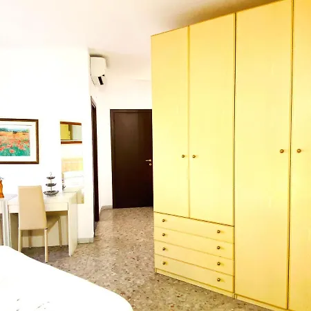 Piazza Meucci Appartamento