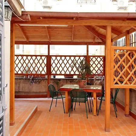 Sanctuay Apartment