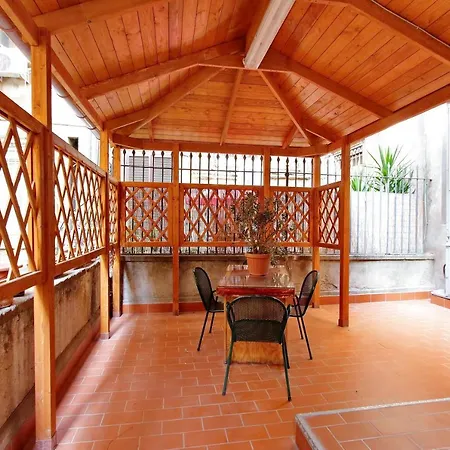 Sanctuay Apartment