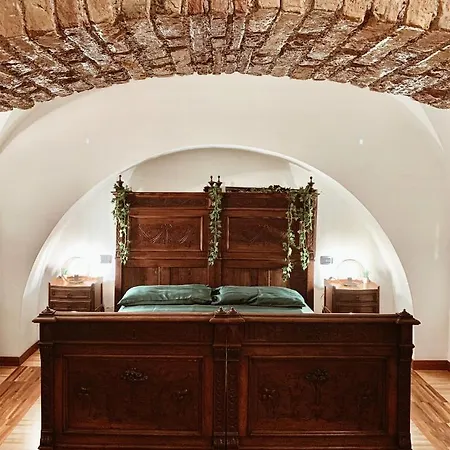 Residenza Tritone Luxury Trevi Fountain