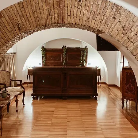 Residenza Tritone Luxury Trevi Fountain