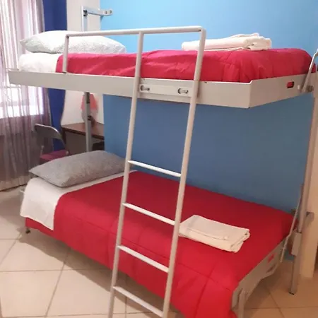 Tra Gianicolo E Trastevere Bed and Breakfast *