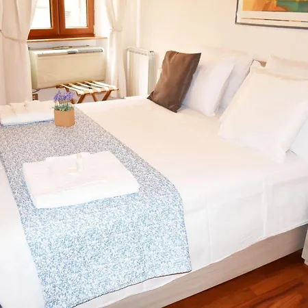 Apartment Vg - Al Pincio 5 Stelle - Luxury Rome