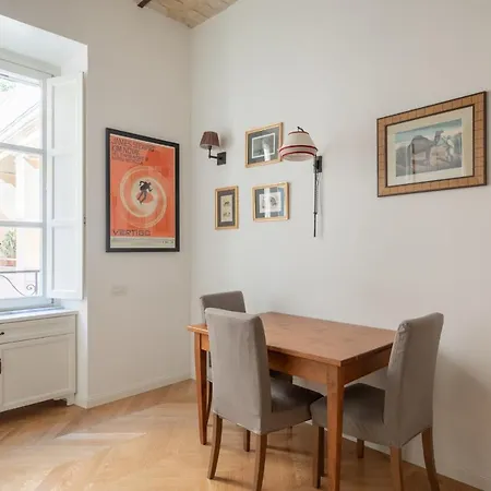 Apartment Iflat Trastevere Refined Rome