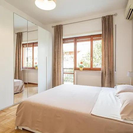 St Peter Cozy 2 Bdr With Garage Apartamento Roma