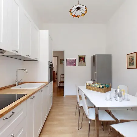 Appartamento 4bnb - Chinotto Spacious *