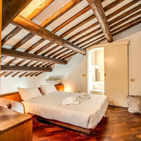 Lovely Attic With Private Terrace By Piazza Navona Apartment Rome