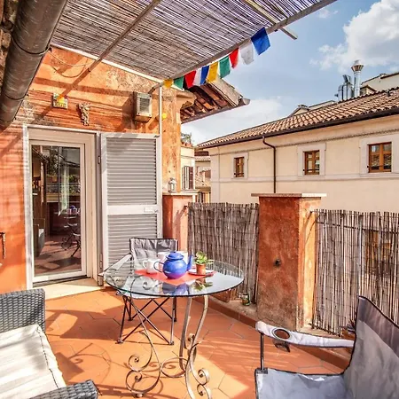 Lovely Attic With Private Terrace By Piazza Navona