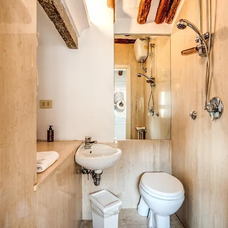 Lovely Attic With Private Terrace By Piazza Navona * Rome