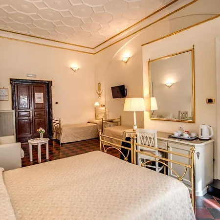 Hotell Labelle 2*