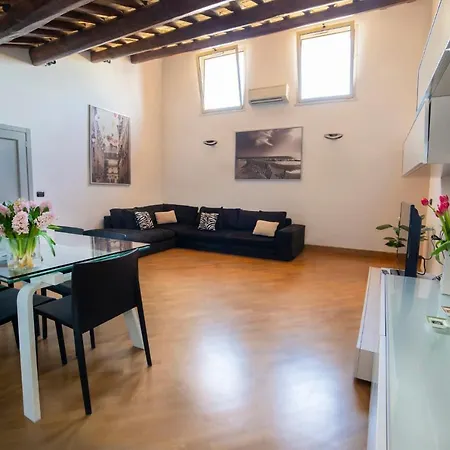 Experience Apartment Rome