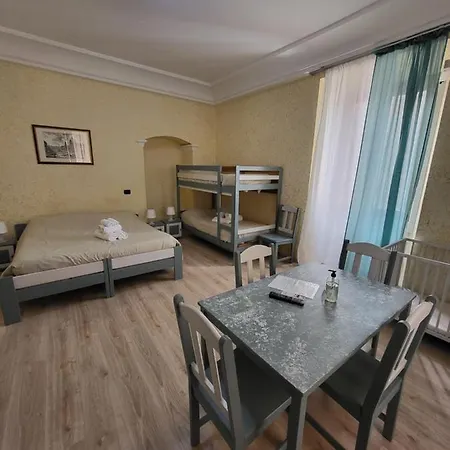 Πανσιόν St. Peter's 2*
