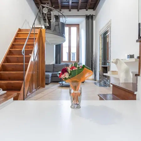 Elegant Pantheon Ferienhaus *
