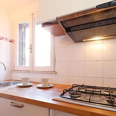 Apartment Monserrato Rome