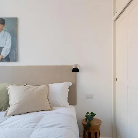 Iflat Lovely With View On Pope Window Appartement *