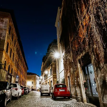 Bruno Domus Trastevere
