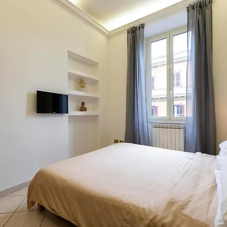 Whiteten Apartment Rome