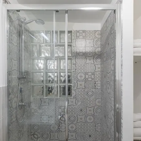 Iflat Small Studio In The Heart Of Trastevere *