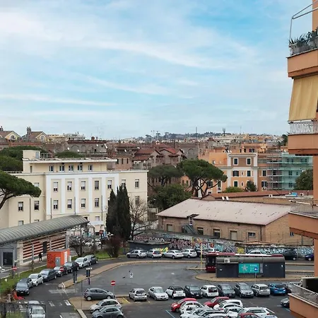 Cipro With Balconies Apartment *