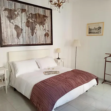 Your Colosseum Apartment Rome
