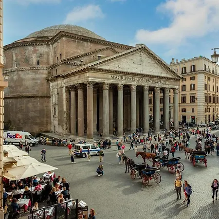 Apartment Maison Leonardo Al Pantheon Rome