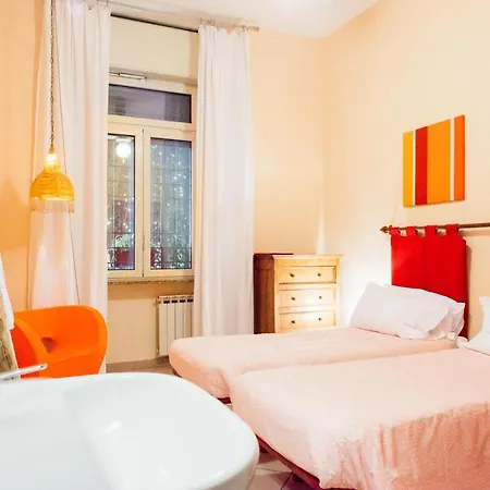 Hostel The Beehive