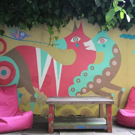 Hostel The Beehive Rome