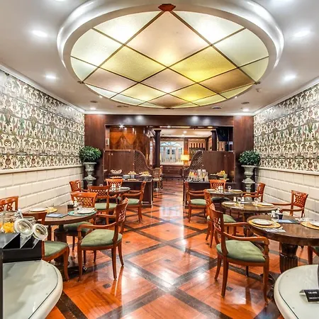 The Britannia Roma