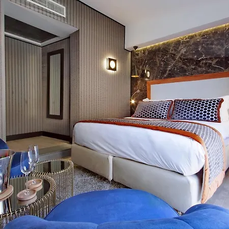 Helmirage Piazza Di Spagna Guest house