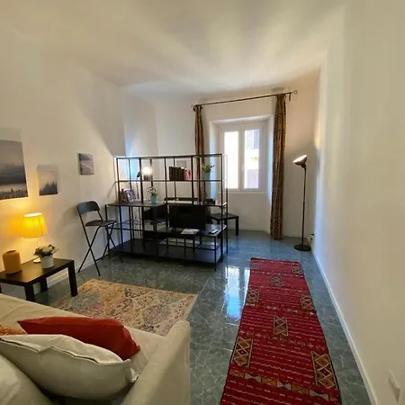 Pimpinella Rome