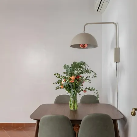 Iflat Sweet Near Saint Peter רומא