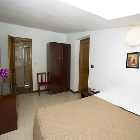 Aparthotel Tassoni Rom