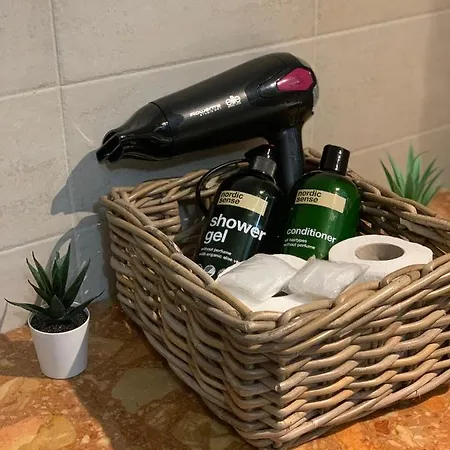 Residenza Tritone Luxury Trevi Fountain 게스트하우스