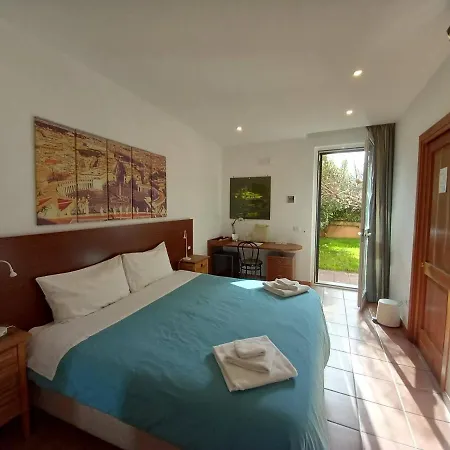 Guest house L'oasi Al Pigneto -