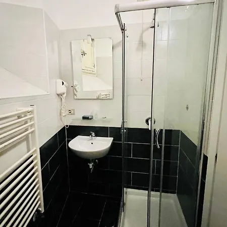 Pisa Hotel Roma