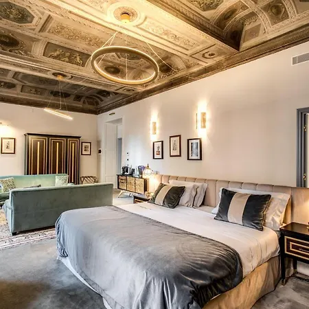 Martius Private Hotel 4*