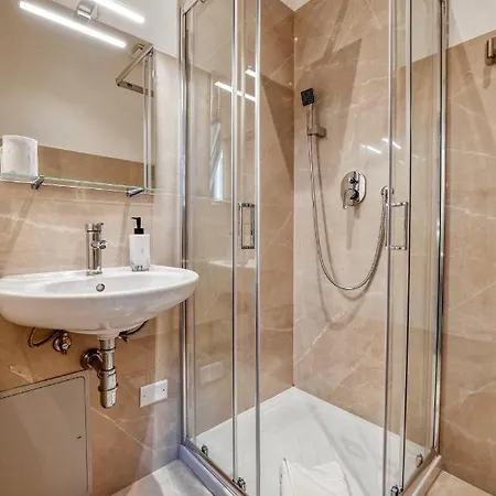 3 3 Bathrooms - Lovely Close The Vatican * Rome