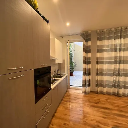 Sara B&B Oda ve Kahvaltı Roma
