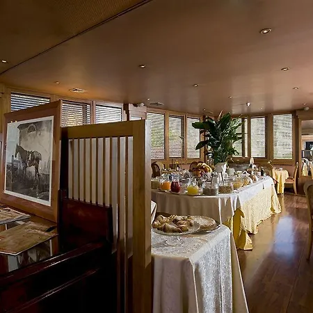 Polo 4* Roma