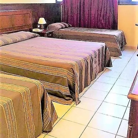 Cinecitta Hotel 3*